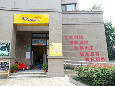 文化經(jīng)紀人服務(wù) 連接藝術(shù)與市場的專業(yè)橋梁